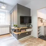아파트 Funky Flat In Calea Victoriei 부쿠레슈티