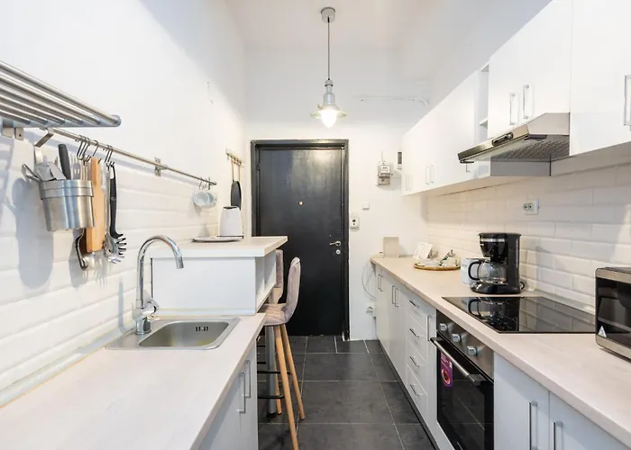 Funky Flat In Calea Victoriei Διαμέρισμα *